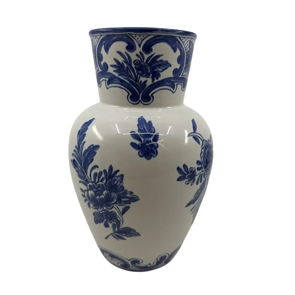 Tiffany & Co. DELFT Blue & White Porcelain 9.75” Vase Made In Portugal 1996